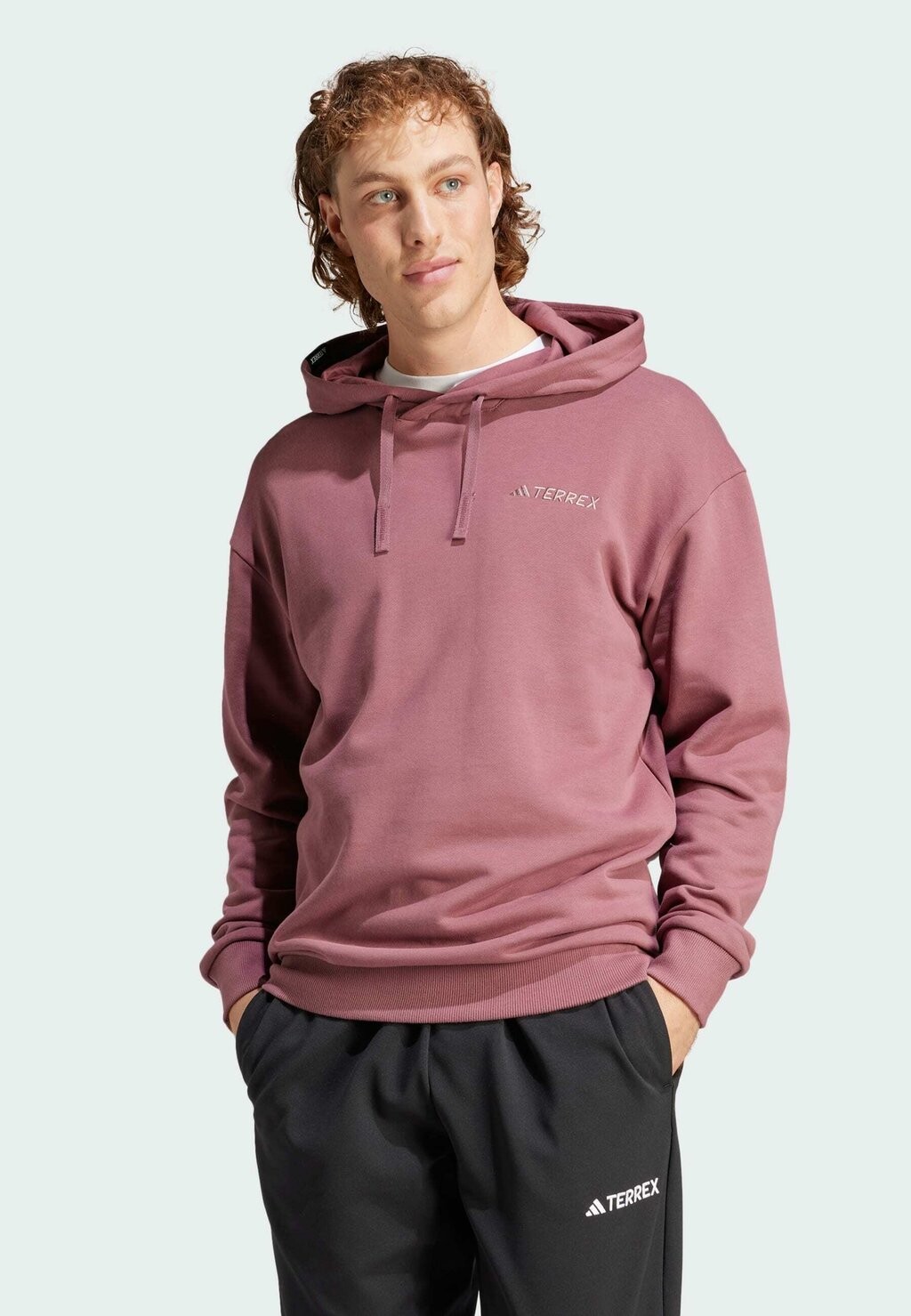 

Толстовка LOGO Adidas Terrex, цвет burgundy