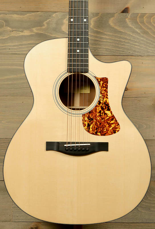 Акустическая гитара Eastman AC122-1CE