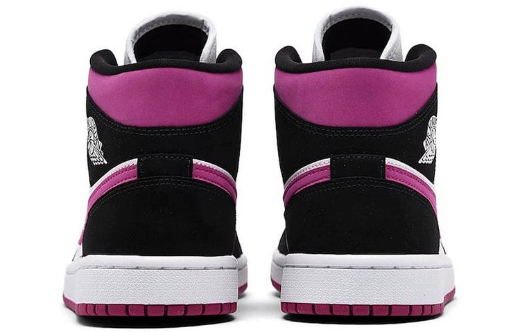 Nike air best sale jordan magenta