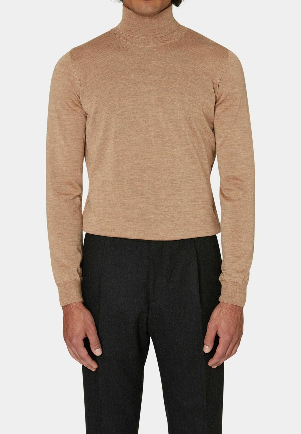 вязаный свитер patton oscar jacobson цвет dark grey Вязаный свитер COLE ROLLNECK Oscar Jacobson, цвет cenza beige