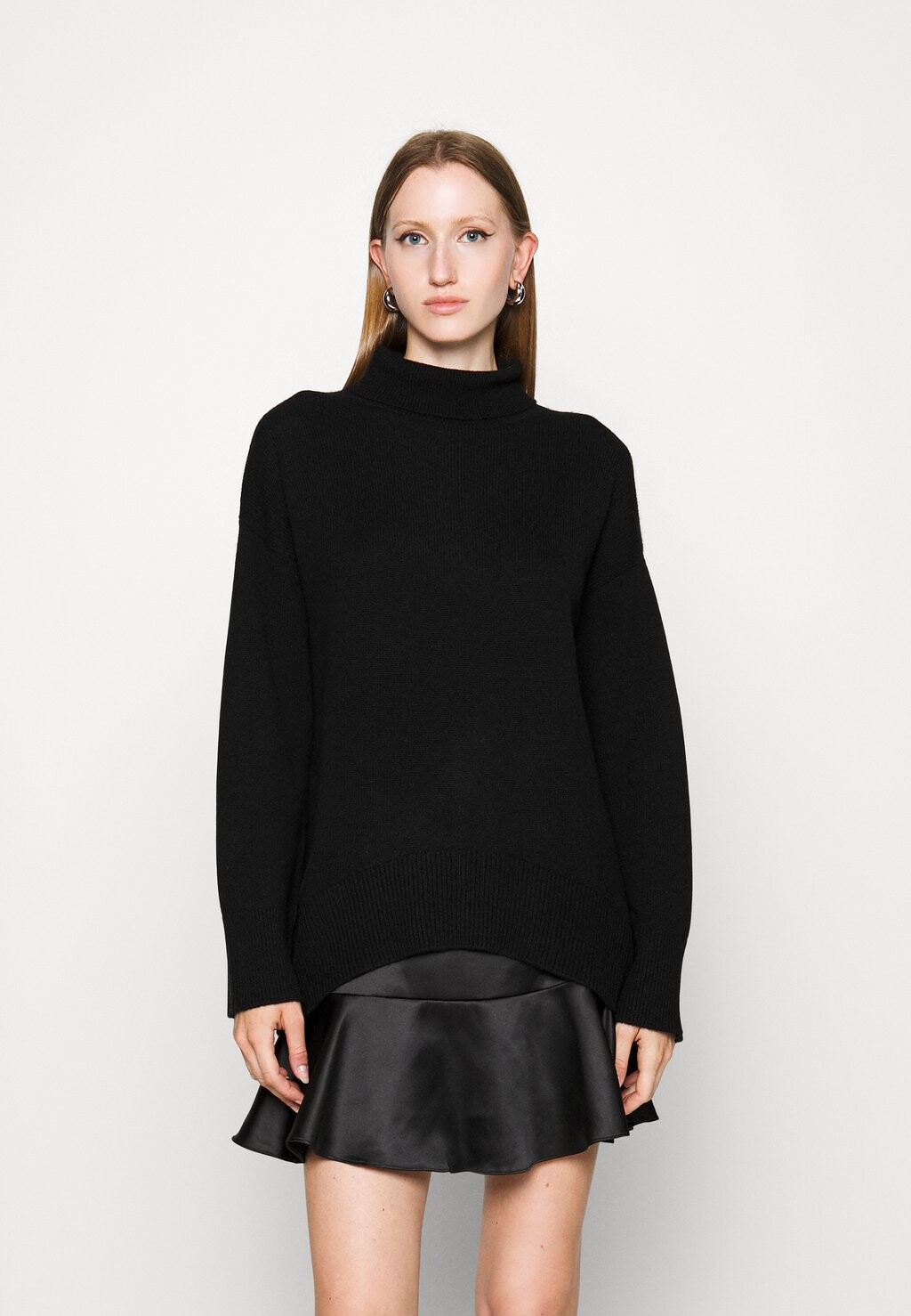 

Свитер pure cashmere, черный