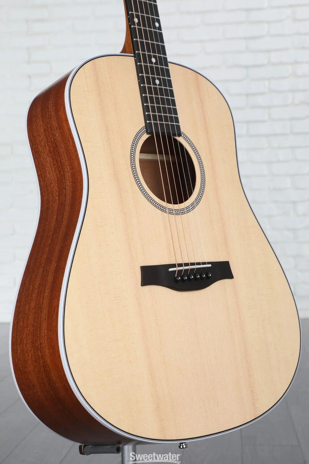 

Акустико-электрическая гитара Seagull Guitars Maritime SWS - Natural