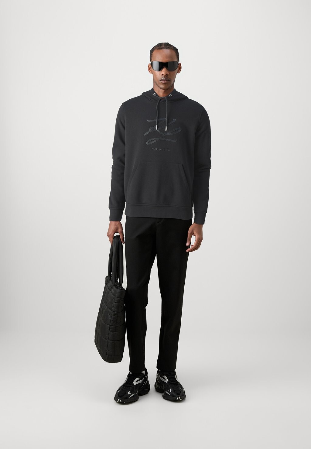 

Толстовка с капюшоном HOODY KARL LAGERFELD, черный
