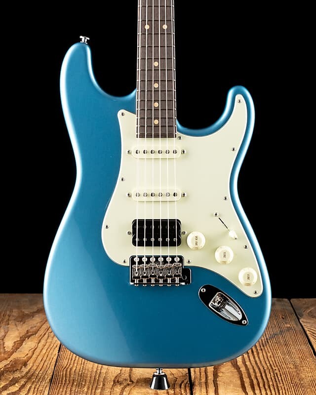 

Электрогитара Suhr Classic S Vintage LE - Lake Placid Blue - Free Shipping
