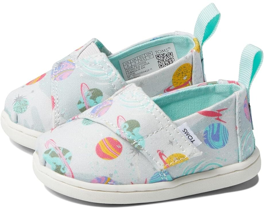 цена Лоферы Toms Tiny Foil Cosmic Galaxy Print Alpargata, цвет Cloudy Grey