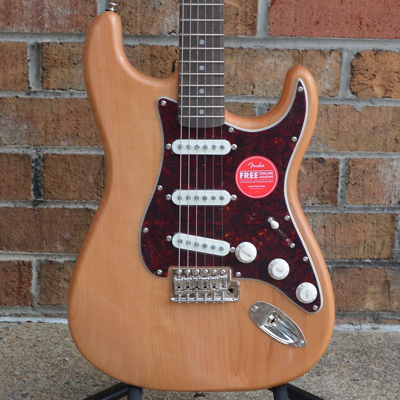 Электрогитара Fender Classic Vibe '70s Stratocaster Natural