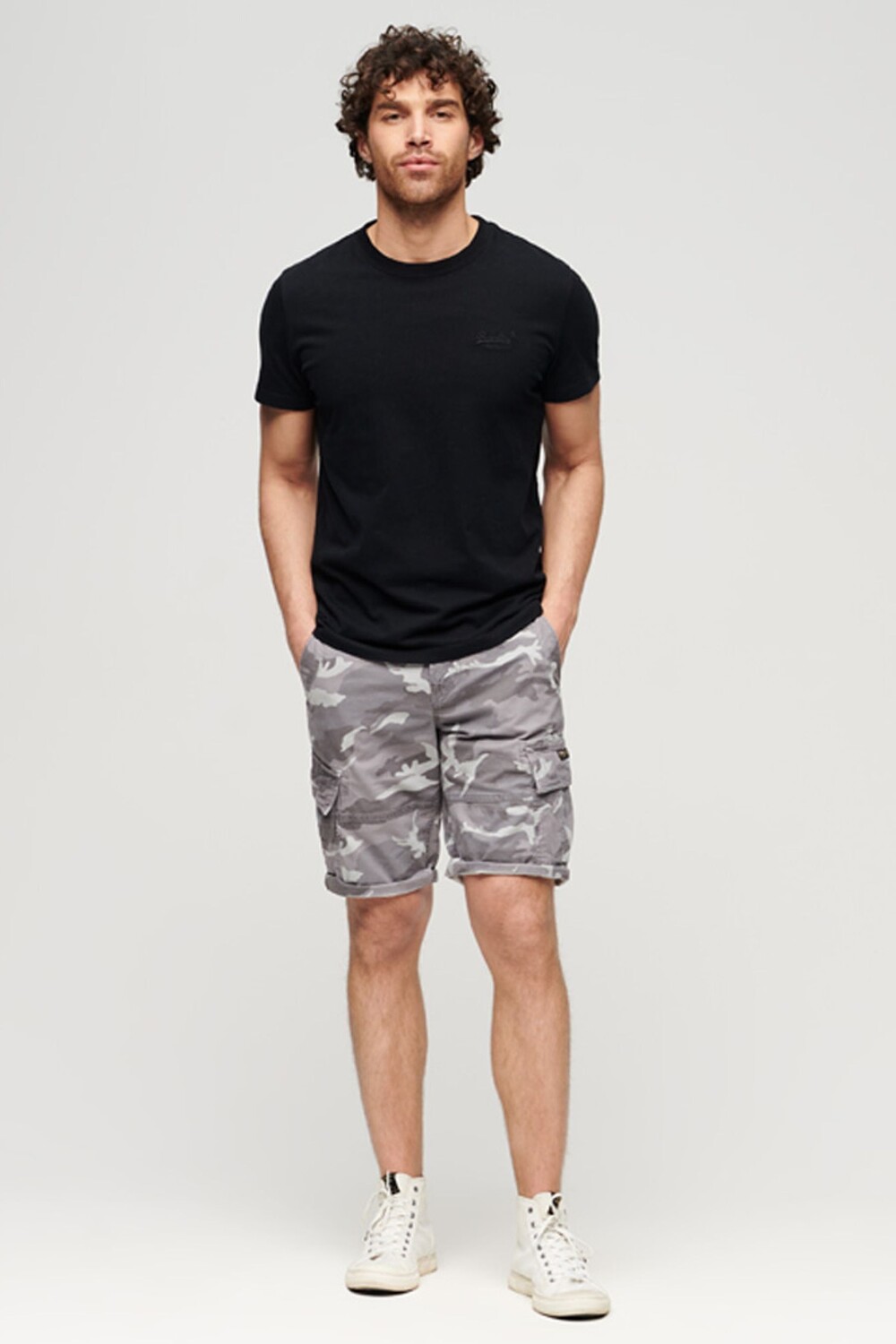

Шорты-карго Core Superdry, серый