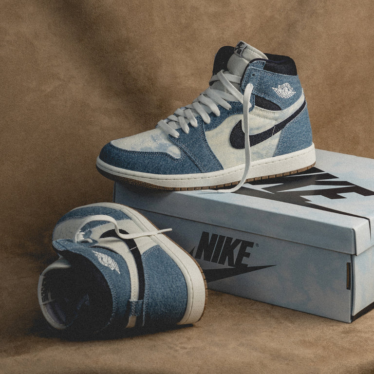 

Кроссовки Nike Air 1 Retro High Og *Denim* Jordan, белый