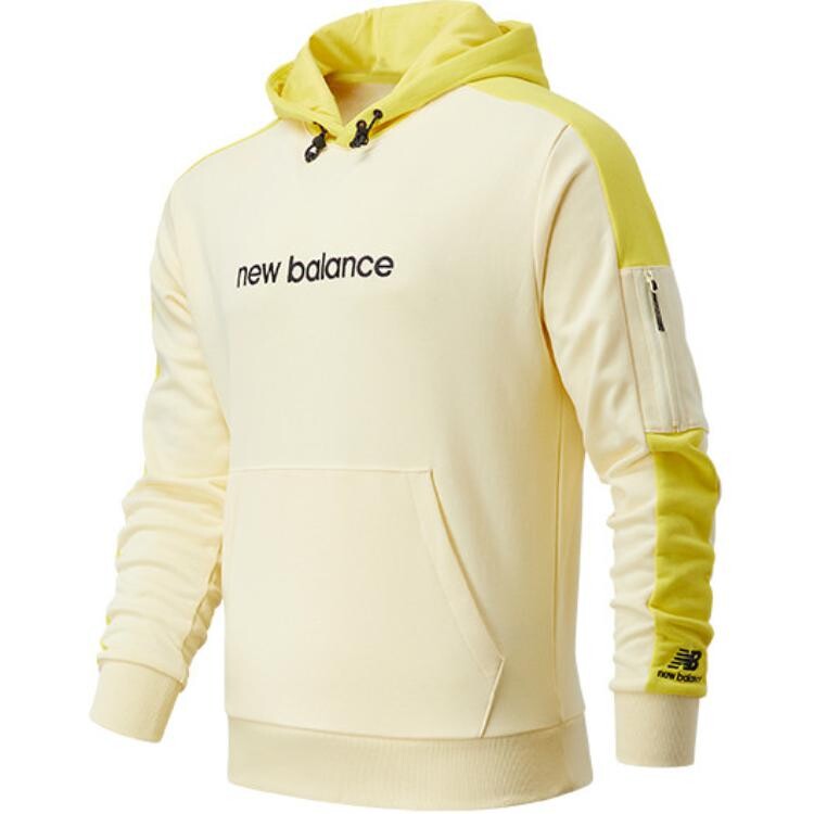 

Толстовка мужская бежевая New Balance, цвет Apricot Cream