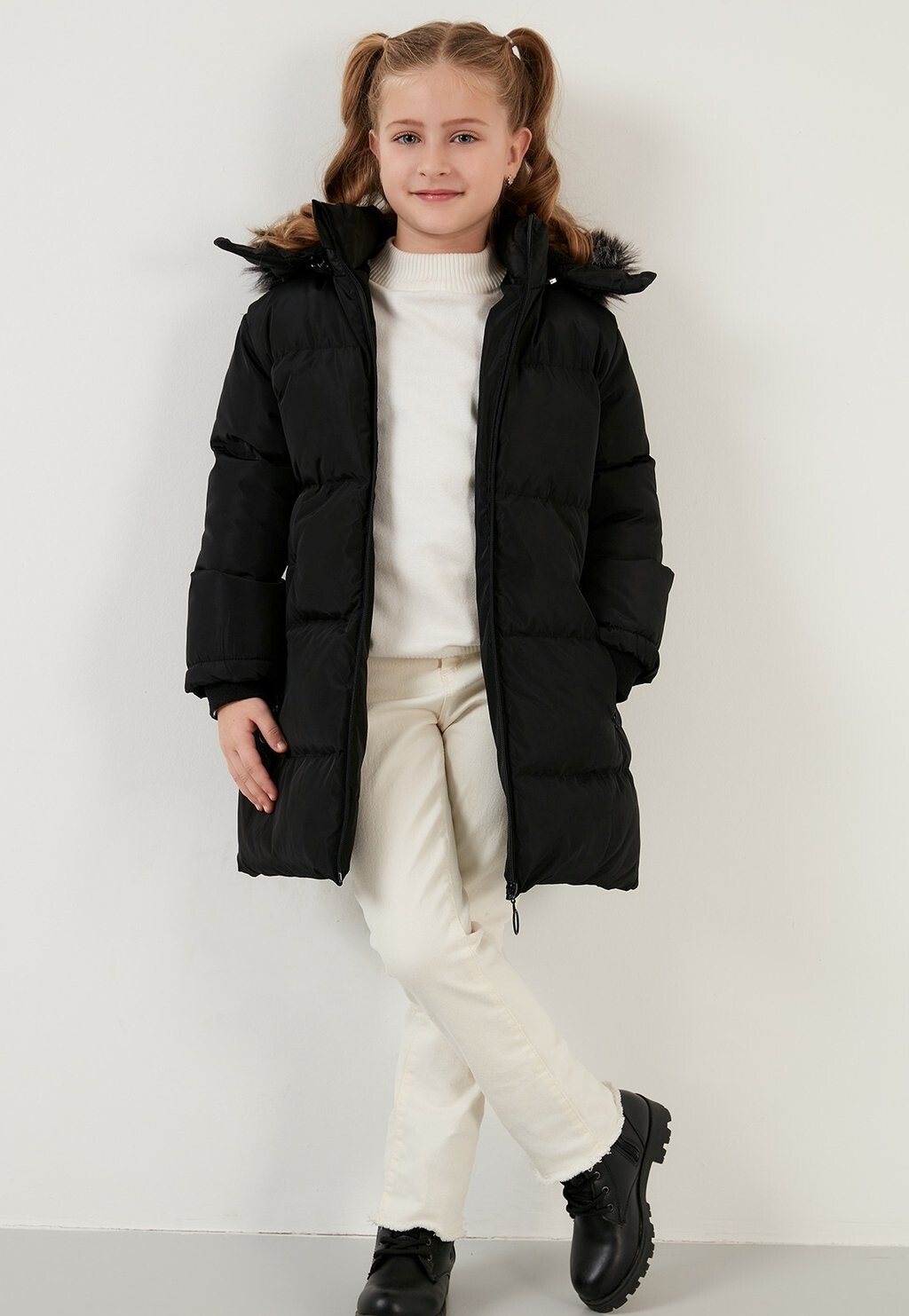 

Зимнее пальто Regular Fit LELA, черный