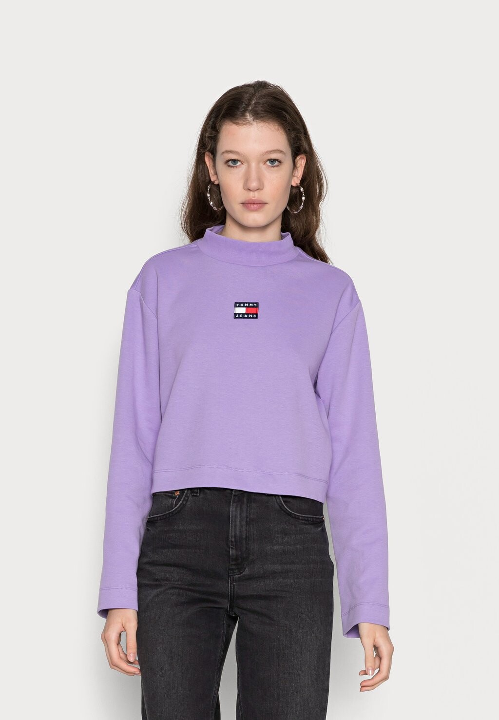 

Толстовка Tommy Jeans