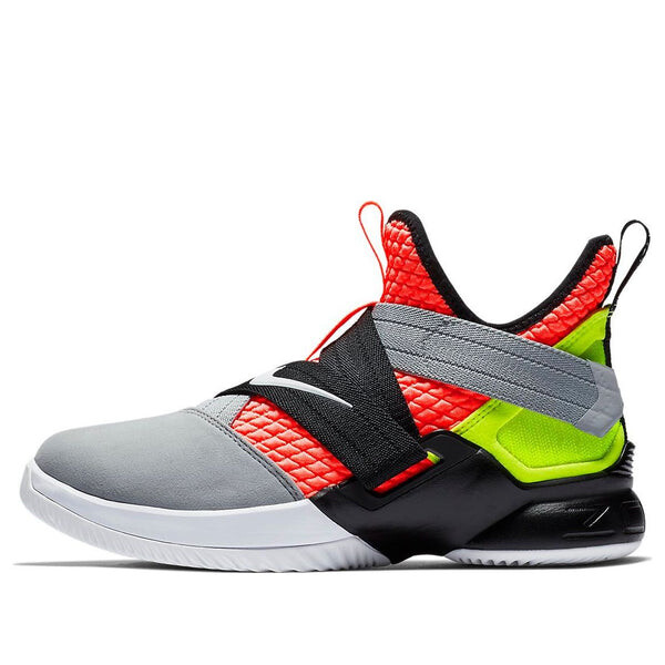 

Кроссовки lebron soldier 12 sfg Nike, красный