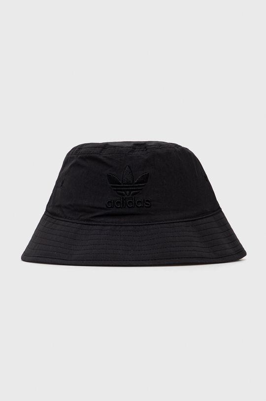 

Шапка adidas Originals, черный