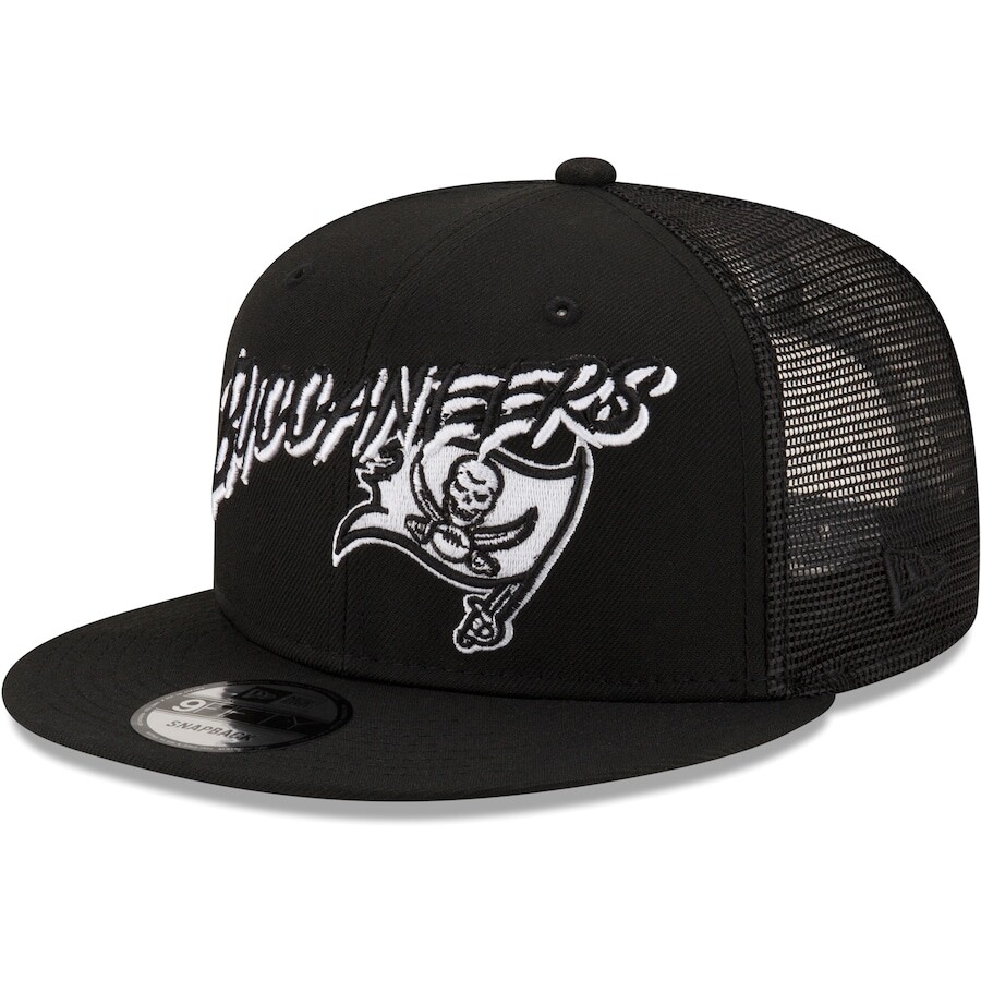 

Бейсболка New Era Tampa Bay Buccaneers, черный