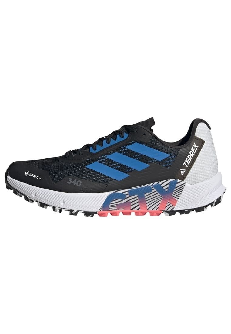 

Ботинки для походов Adidas
