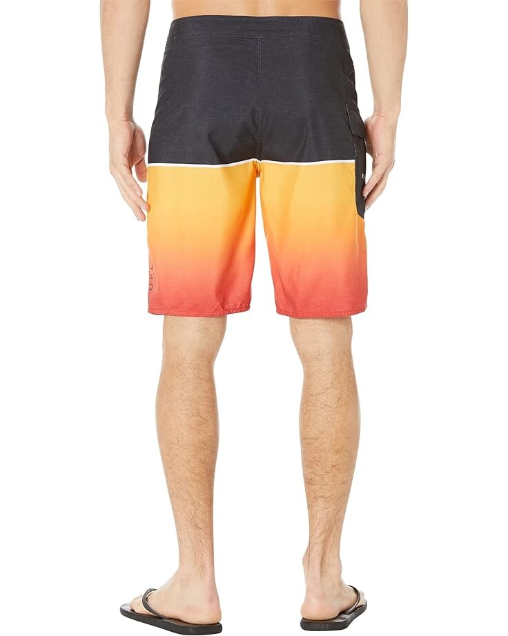 

Шорты для плавания Rip Curl Dawn Patrol 21" Boardshorts, цвет Blood Red