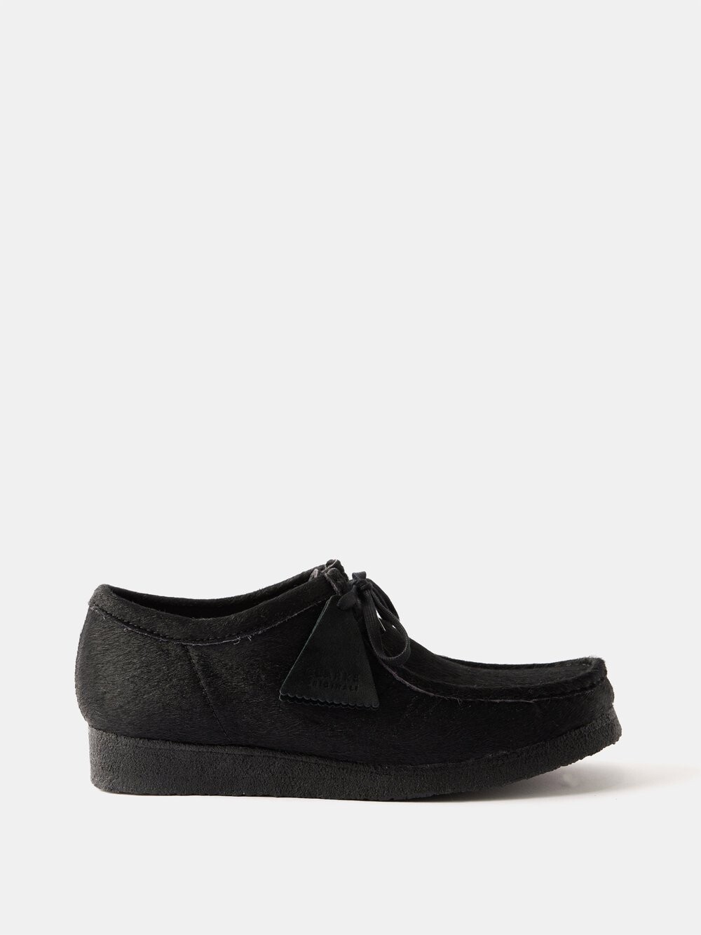 

Ботинки wallabee из телячьего волоса Clarks, черный