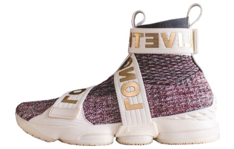 

Витражи Nike LeBron 15 Lifestyle KITH