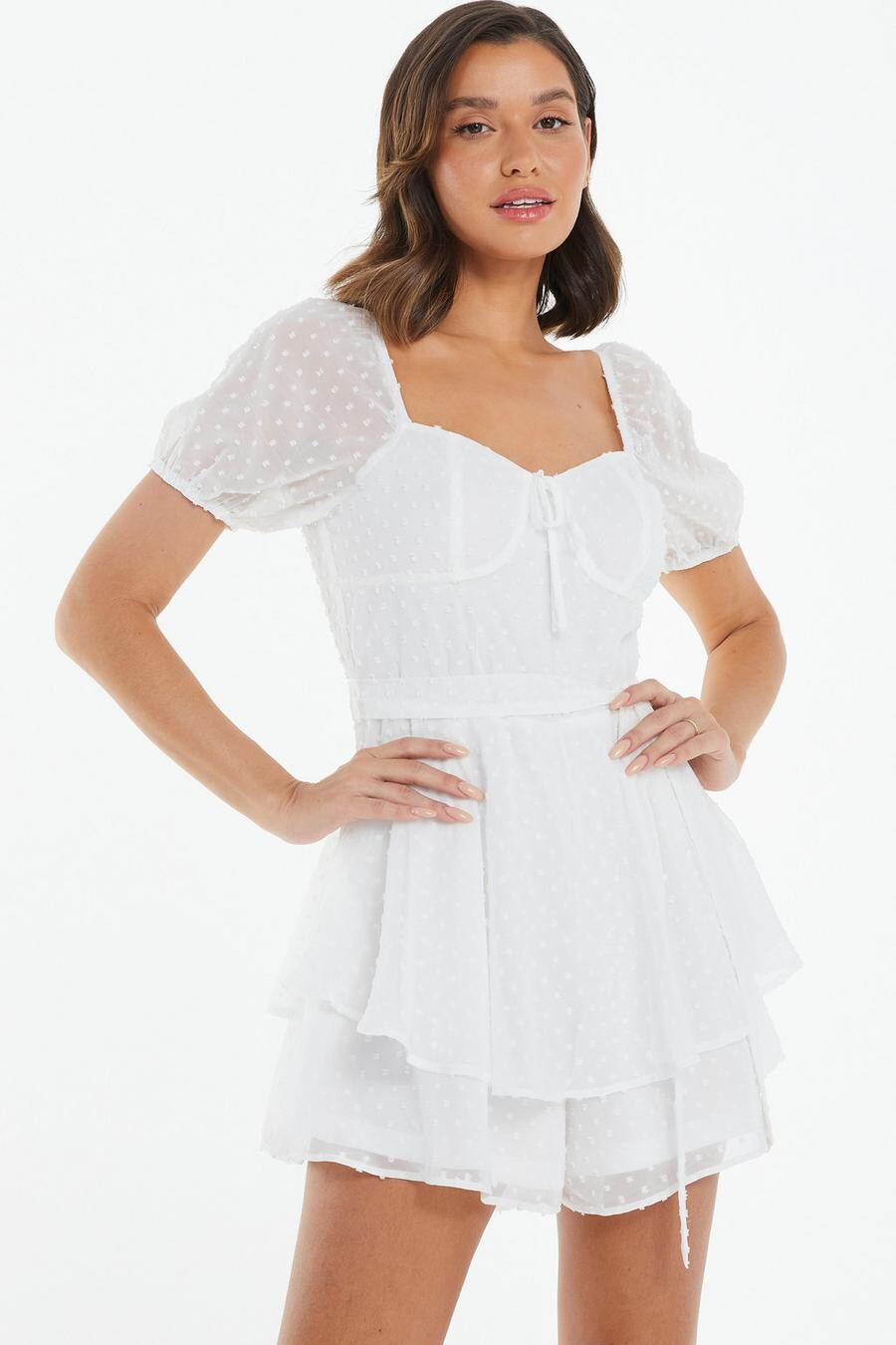 

Белый шифоновый комбинезон с завязкой спереди QUIZ Clothing