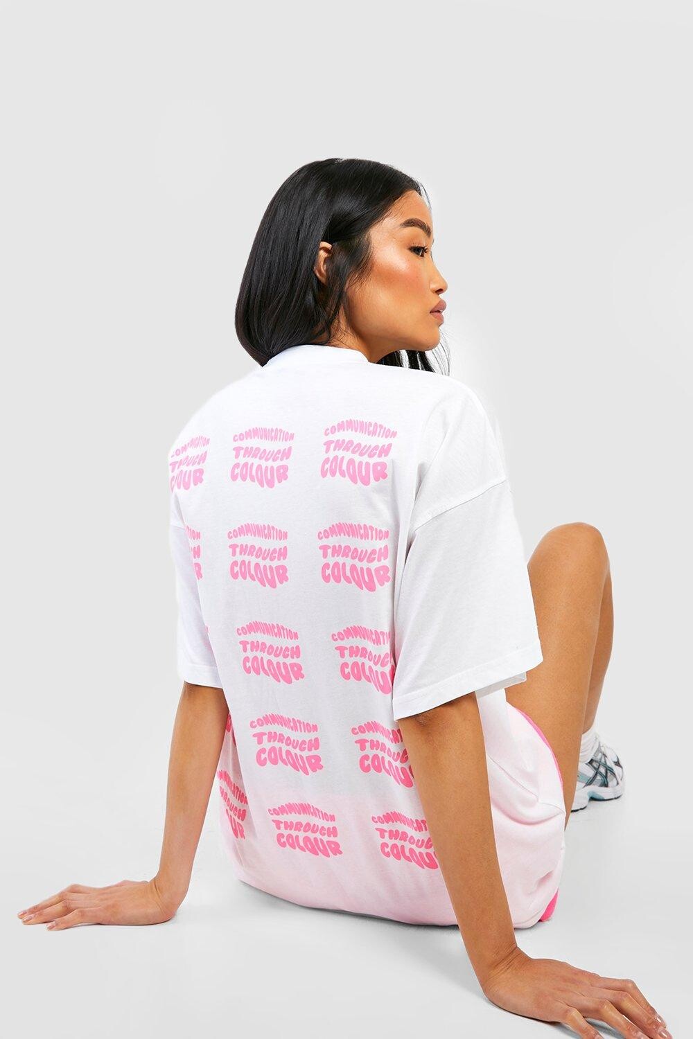 

Футболка оверсайз с принтом pantone слоган на спине Boohoo, розовый