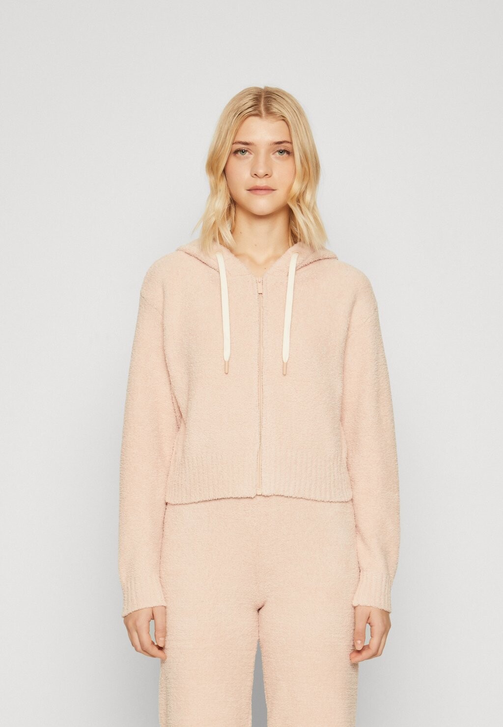 

Кардиган HANA ZIP HOODIE UGG, крем