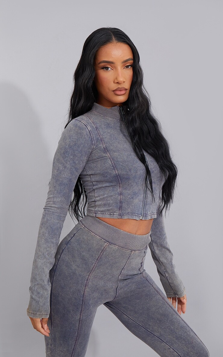 

PrettyLittleThing Синий - Топ на молнии с защипами и промывкой кислотой