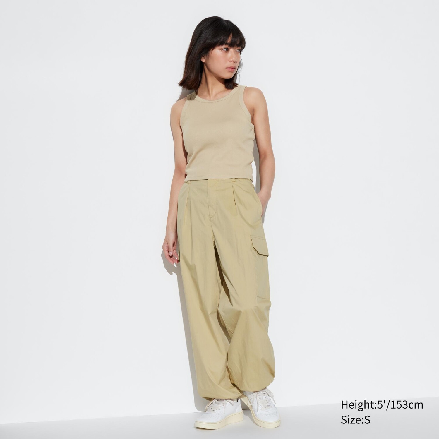 

Брюки-карго UNIQLO Easy укороченные, бежевый