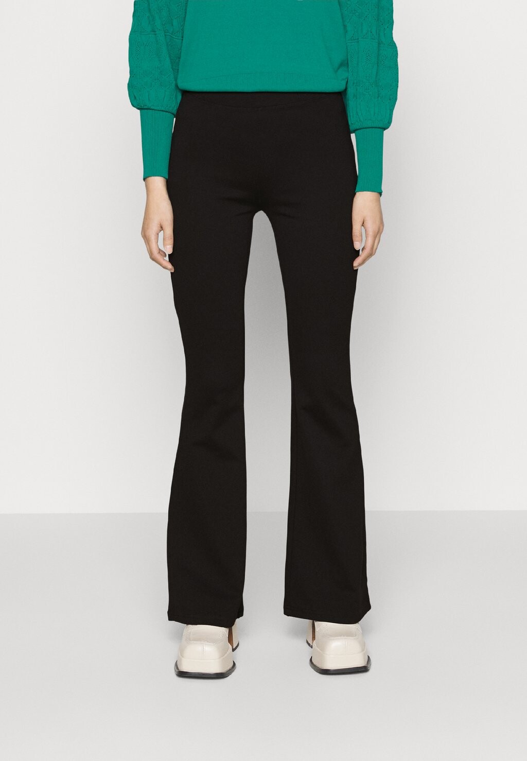 

Брюки ONLY, черный Onlpaige Flared Pant, черный