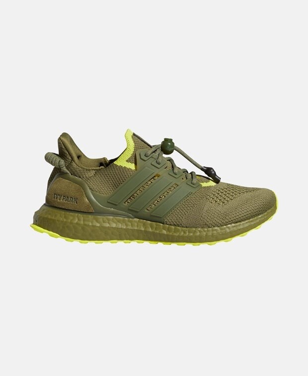 

Кроссовки adidas, хаки
