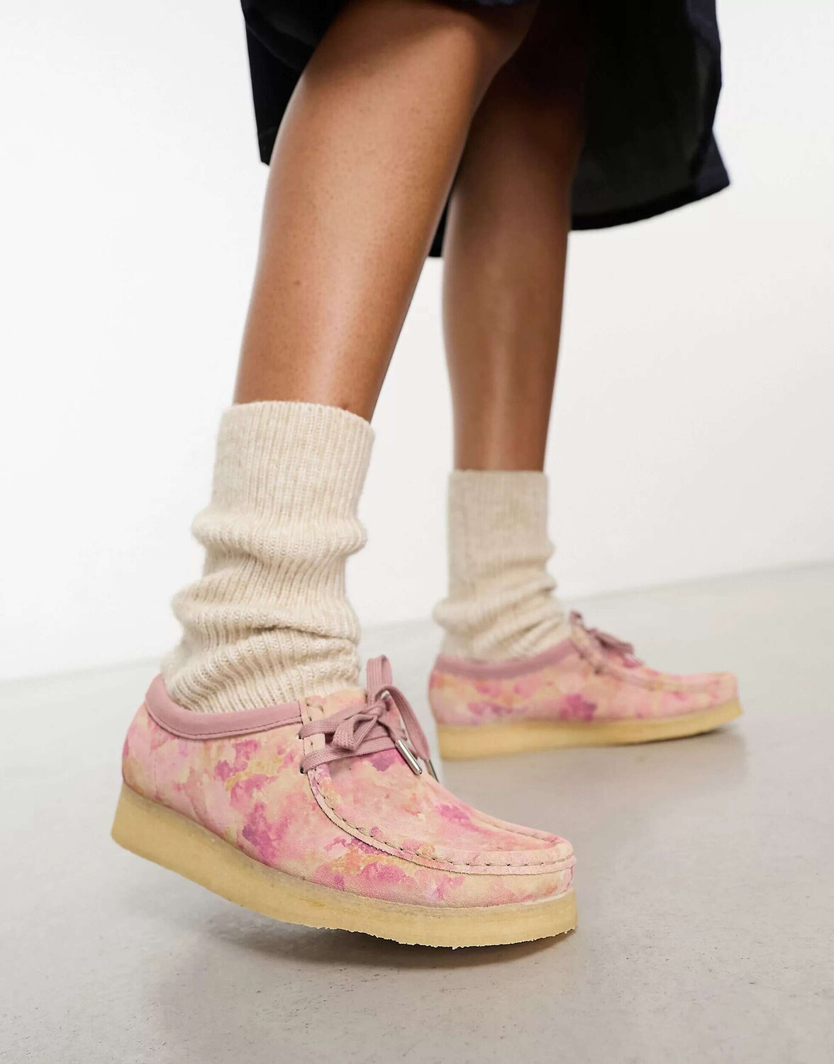 

Туфли Clarks Originals Wallabee с розово-красным принтом, Красный