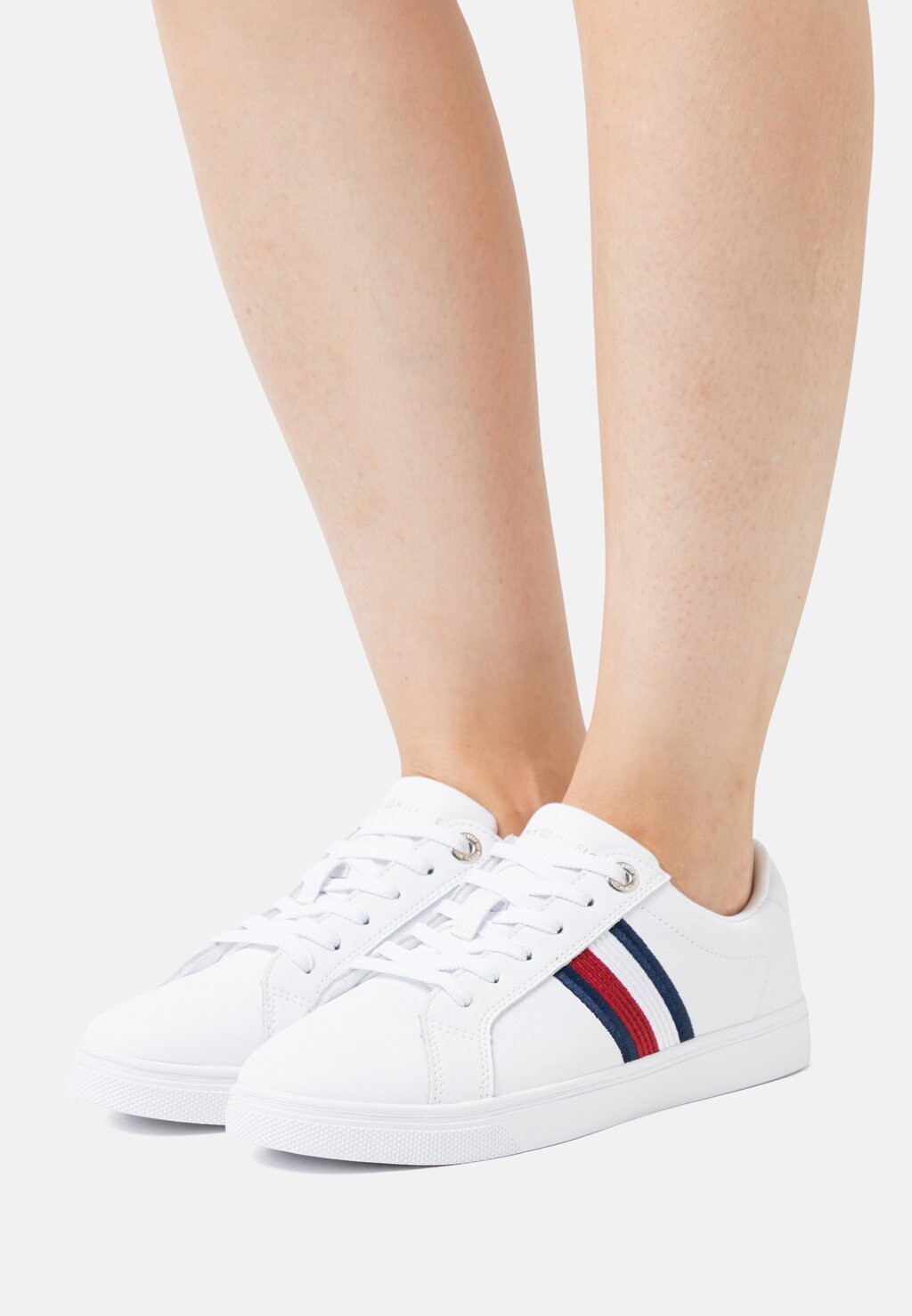 

Кроссовки Tommy Hilfiger, белый