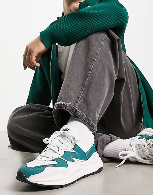 Бело-зеленые кроссовки New Balance 5740 – купить с доставкой из-за ...