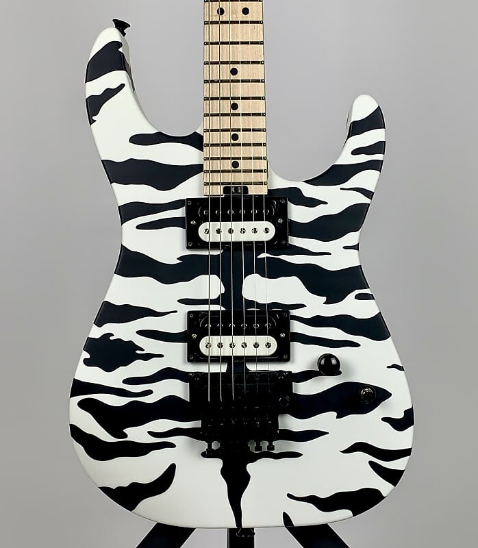

Электрогитара Charvel Satchel Signature Pro-Mod DK22 HH FR M Satin White Bengal
