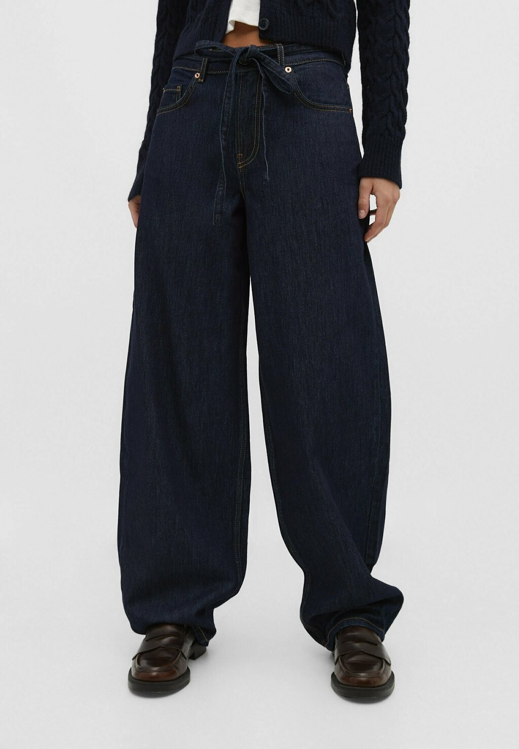 

Джинсы Baggy Stradivarius, темно-синие