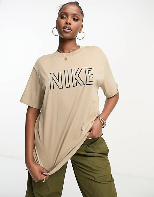

Футболка бойфренда с логотипом Nike Dance цвета хаки