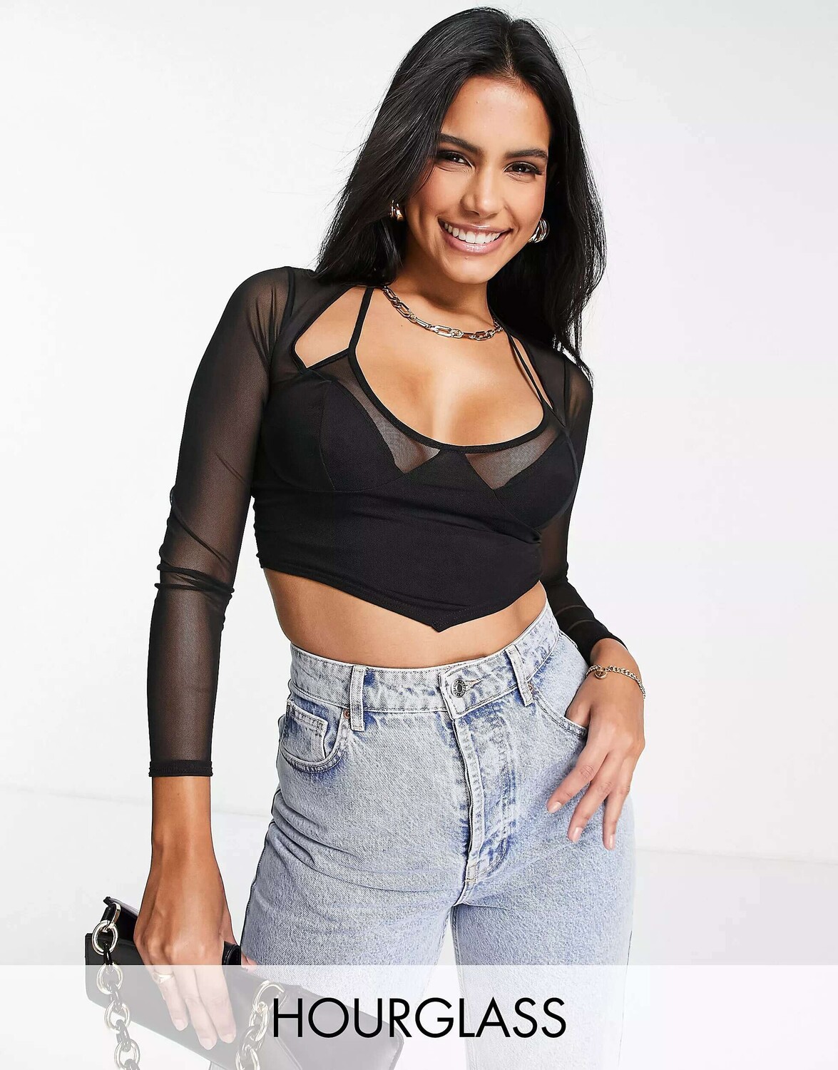 

Черный топ с длинными рукавами и чашечками на шее ASOS Hourglass