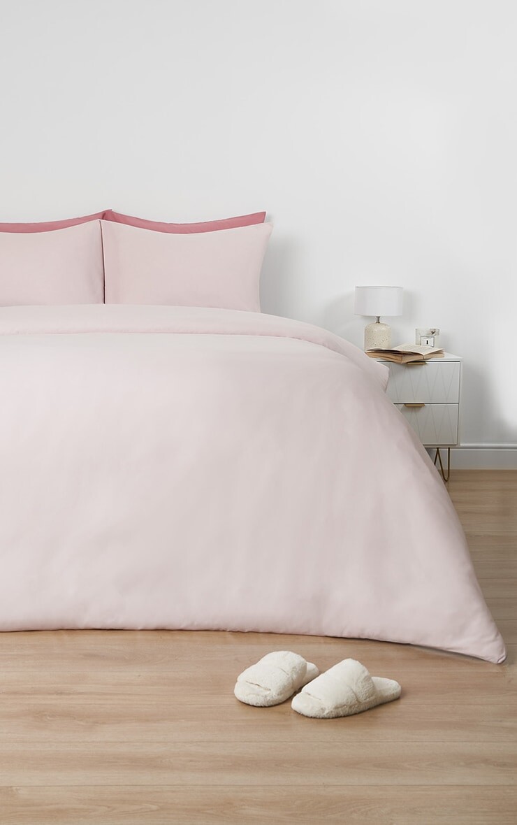 

PrettyLittleThing Комплект пуховых одеял Blush Soft Touch King