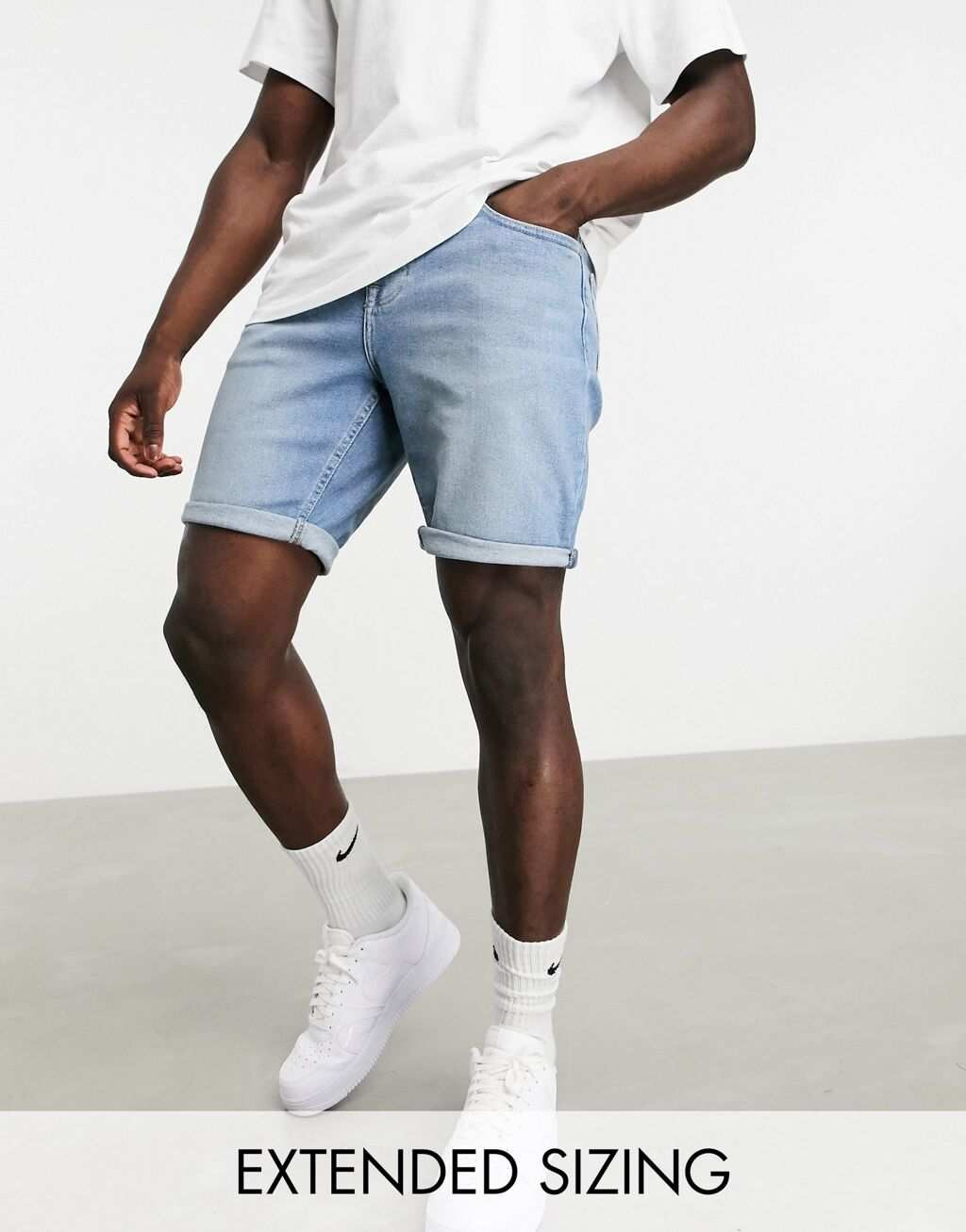 

Синие узкие джинсовые шорты средней длины ASOS DESIGN