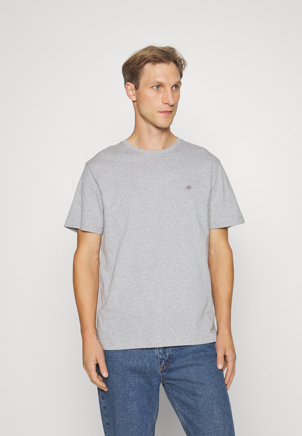 Базовая футболка REG SHIELD GANT, серый