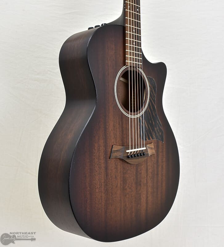 

Акустическая гитара Taylor AD24ce Acoustic/Electric Guitar
