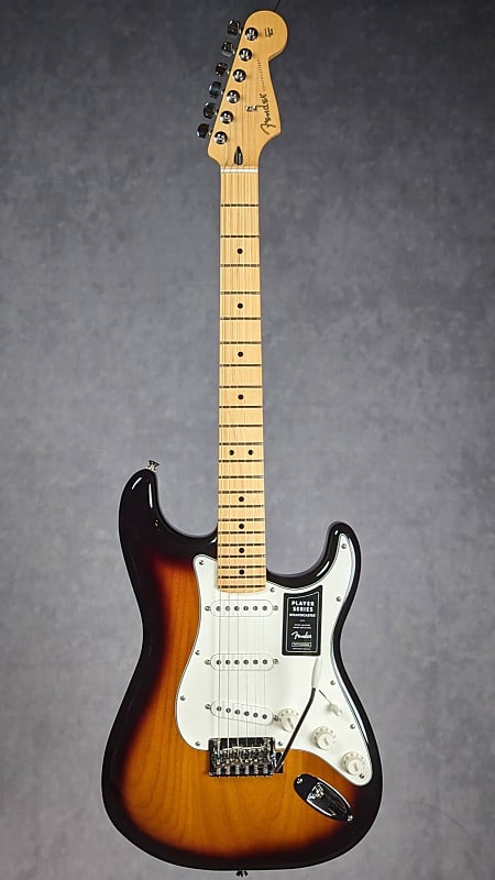 Электрогитара Fender 70th Anniversary Player Strat - 2-Color Sunburst, Maple Nck электрогитара fender player strat hss mn 3ts