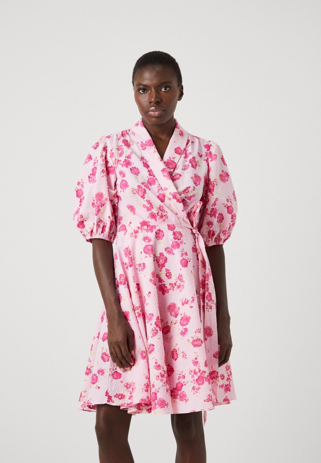 

Дневное платье DRESS Cras, розовый