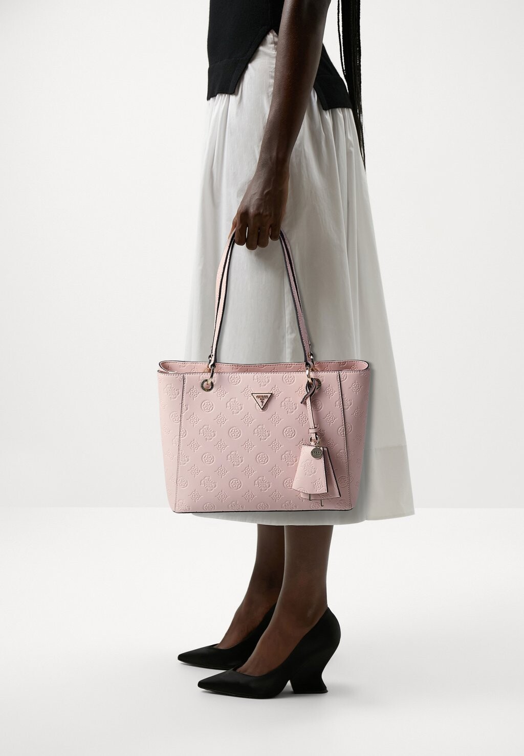 

Сумка JENA Guess, цвет pale pink