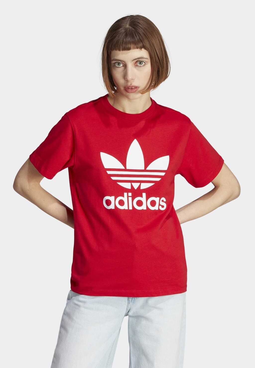 

Футболка с принтом adidas Originals