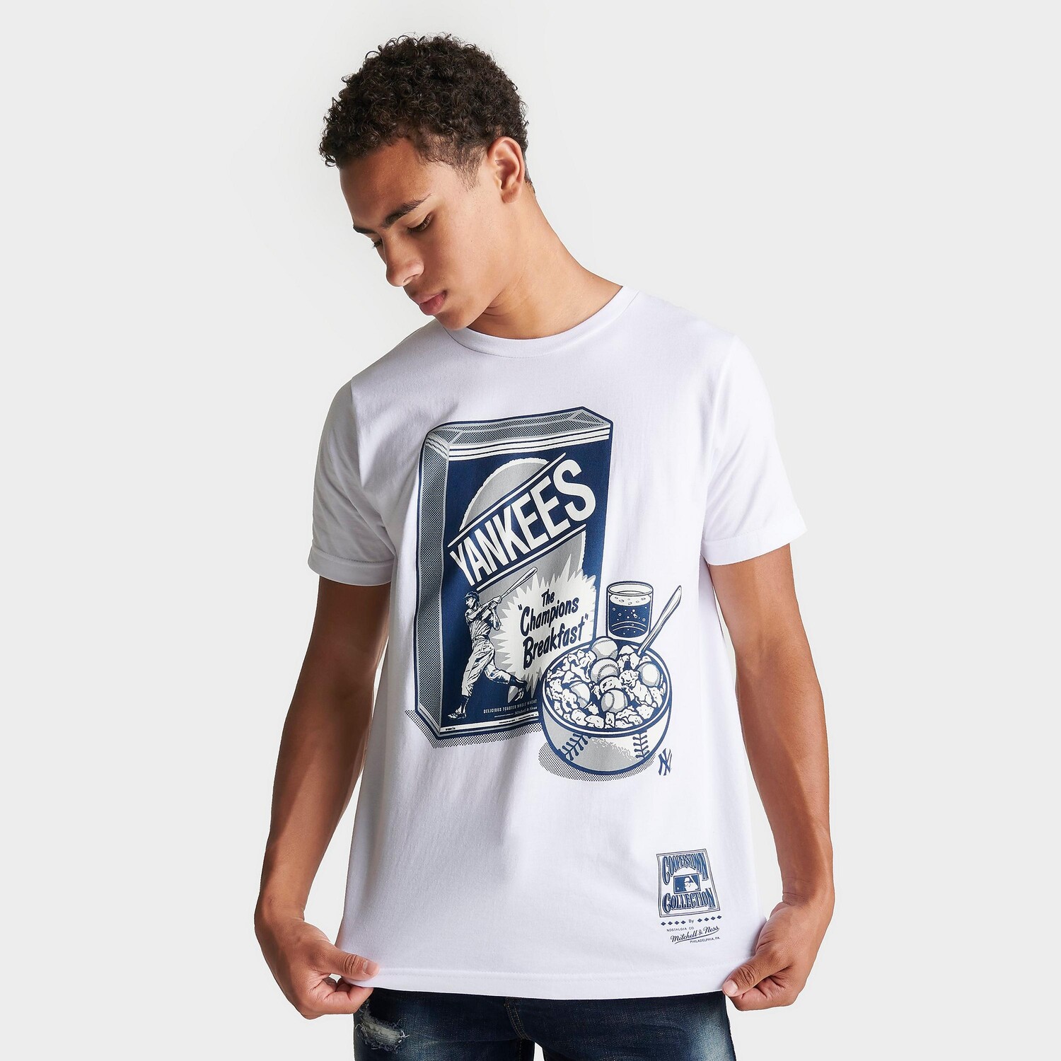 

Мужская футболка с рисунком Mitchell & Ness New York Yankees MLB Cereal, белый