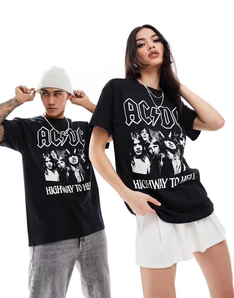 

Черная футболка унисекс ASOS с лицензионным графическим принтом группы AC/DC