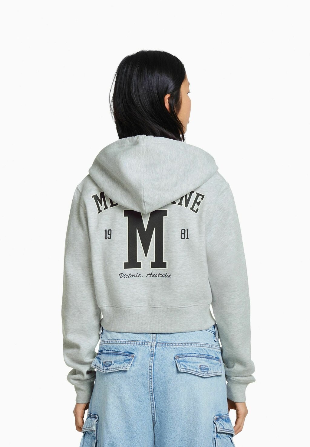 

Толстовка на молнии Bershka
