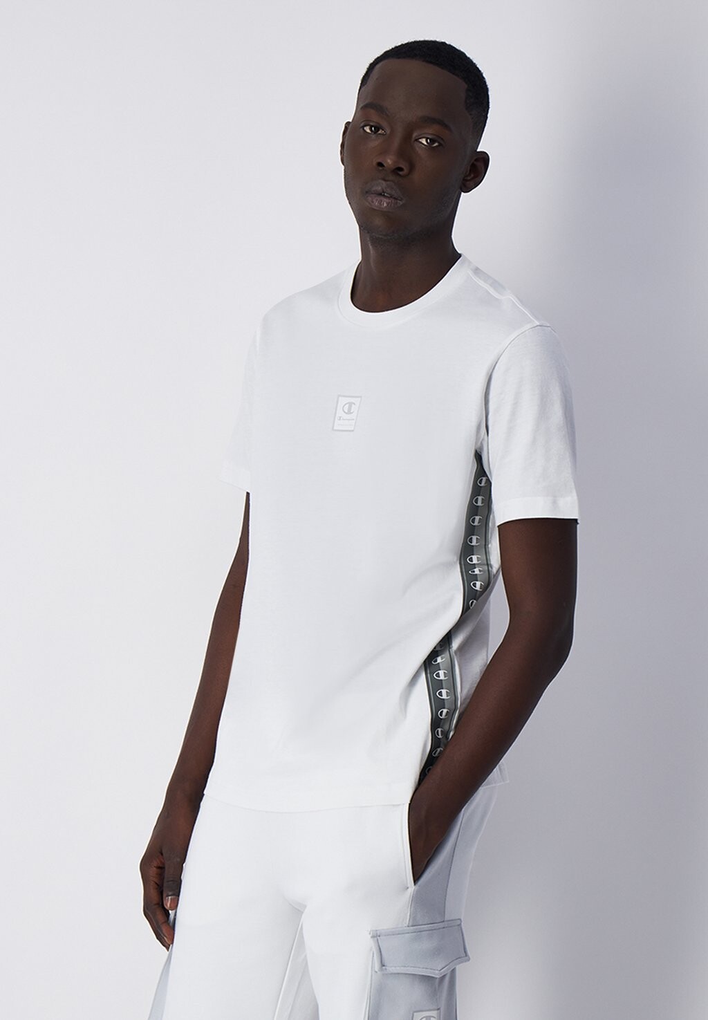 

Футболка с принтом Crewneck Athleisure Champion, белая