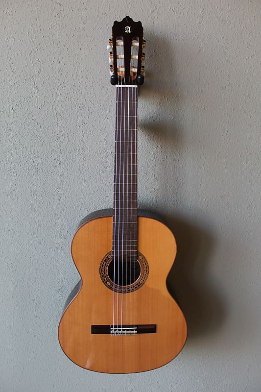 цена Акустическая гитара Brand New Alhambra 4Z Ziricote Classical Guitar - Made in Spain
