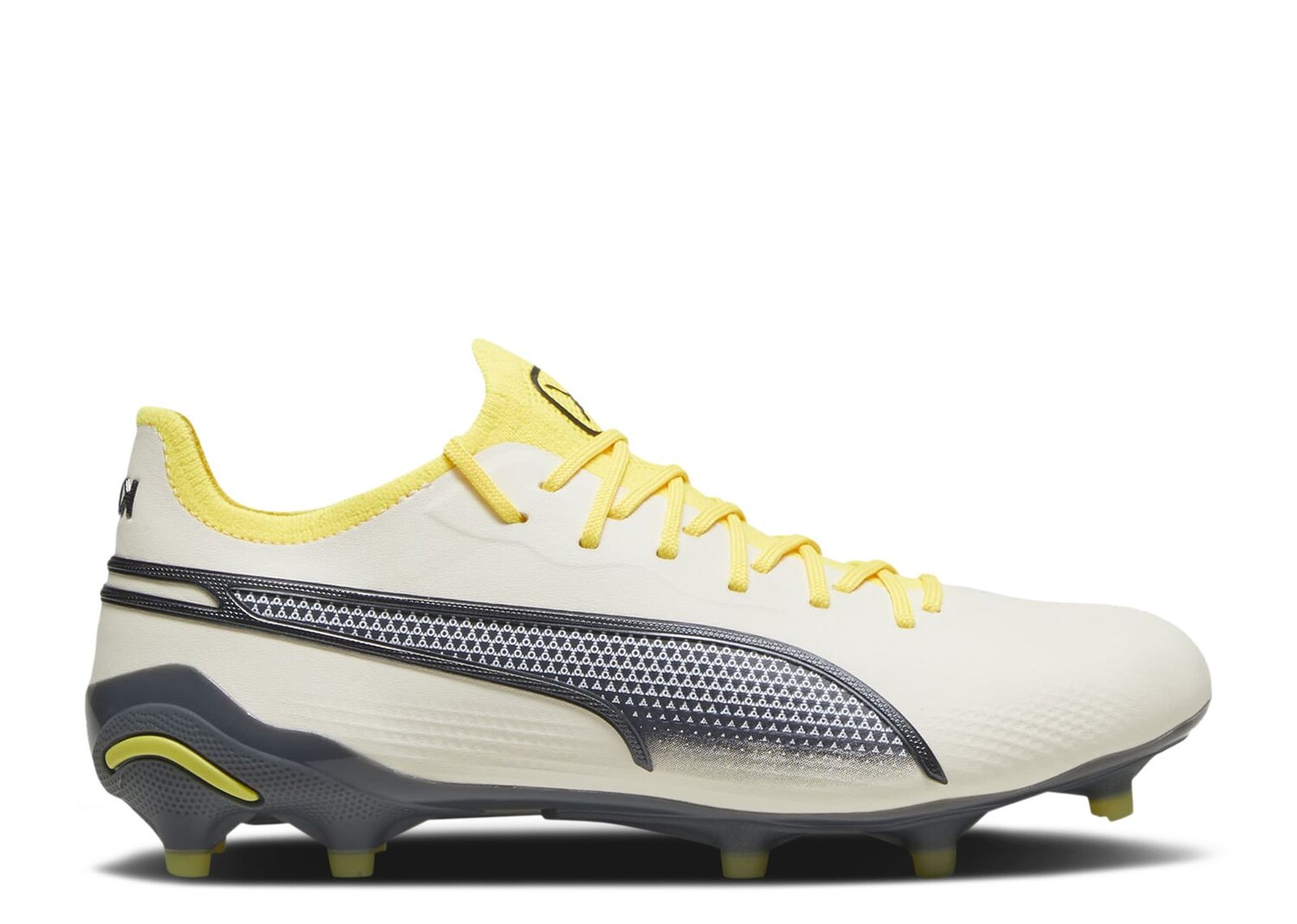 

Кроссовки Puma Wmns King Ultimate Fg Ag 'Voltage Pack', белый